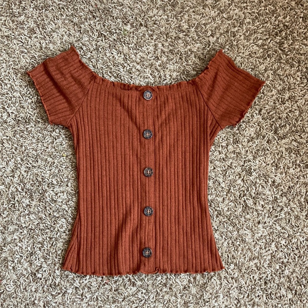 brown ruched top